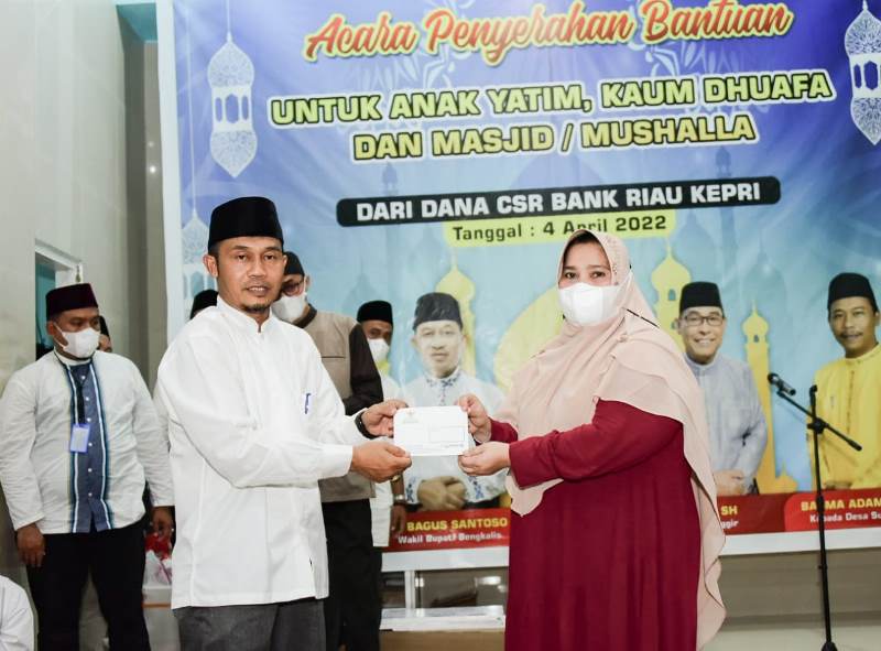 Ramadhan 1443 Hijriah, Baznas Salurkan Zakat di 11 Kecamatan