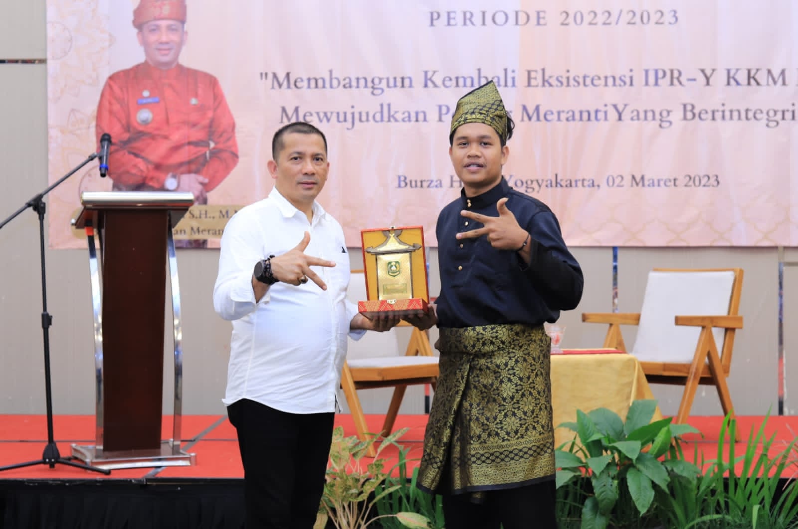 Lantik IPRY Kepulauan Meranti, Bupati Ajak Bangun Daerah dengan Pendidikan