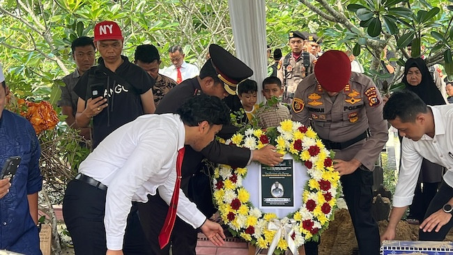 Gugur Dalam Banjir Bandang Sumbar, Anggota Polda Riau Dapat Kenaikan Pangkat