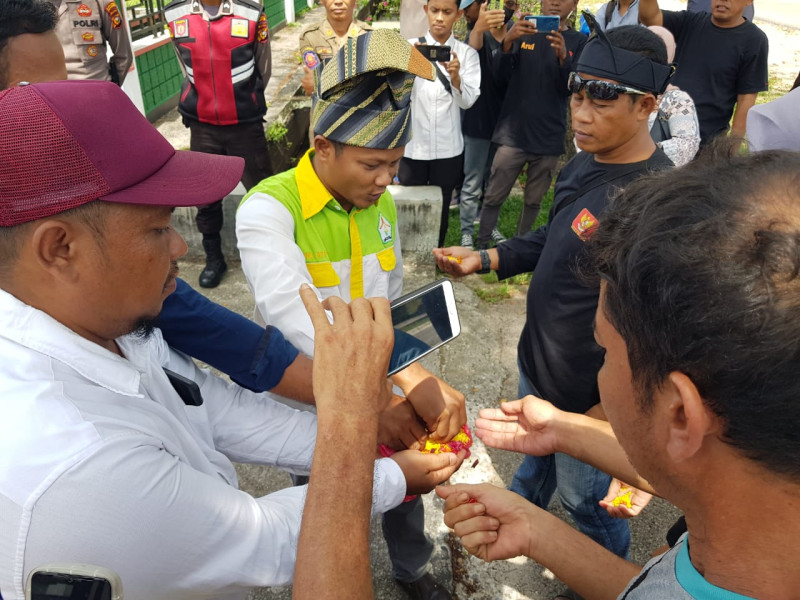 LMCM Kabupaten Kepulauan Meranti Gelar Aksi Tabur Beras Kunyit dan Do'a Tolak Bala