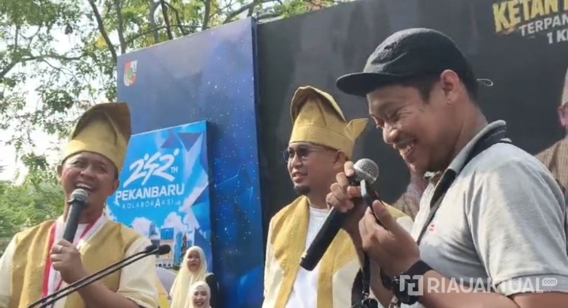Dapat Hadiah Umrah dari Wako, Jurnalis di Pekanbaru Ucapkan Terima Kasih