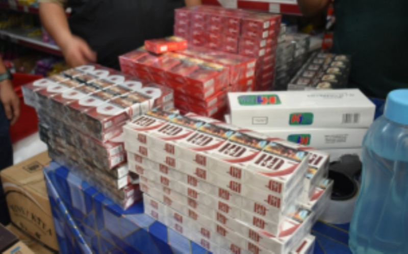 17 Ribu Batang Rokok Ilegal dan 109 Unit Smartphone Ilegal Gagal Diselundupkan