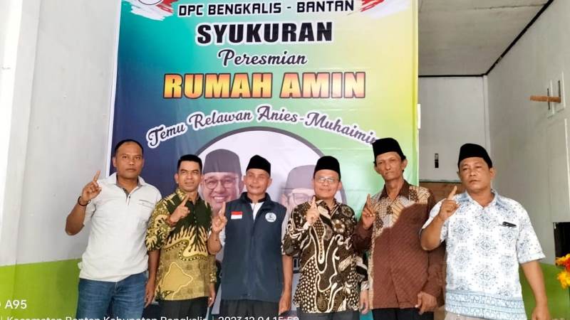 Pilpres 2024, H Khairul Umam Resmikan Posko Sobat AMIN Putih Bengkalis