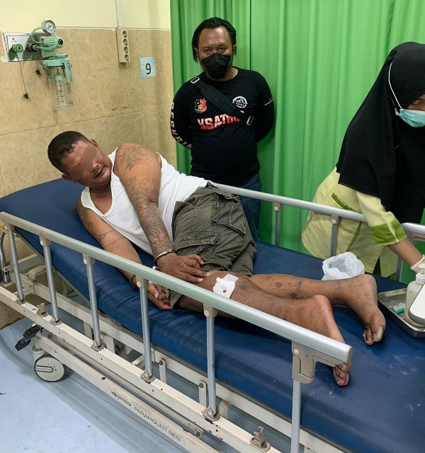 Korban Dibacok, Satu Kawanan Rampok Ditembak