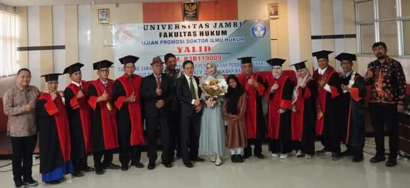 Hebat ! Dosen Unilak Pekanbaru Tuntaskan Gelar Doktor di UNJA