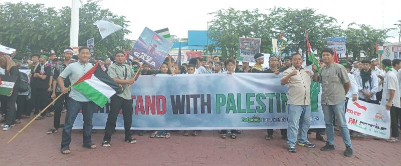 Guru dan Santri Ponpes Bequranic Bengkalis Galang Solidaritas Free Palestina