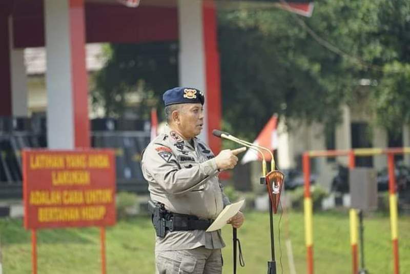 Mantan Kapolres Bengkalis Pimpin Upacara Pembukaan Latihan Personel Korps Brimob Pra Operasi Madago Raya Tahap II