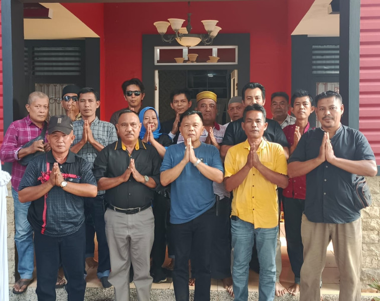 Insan Pers Jalin Silaturahmi Dengan Plt. Bupati Kabupaten Kepulauan Meranti