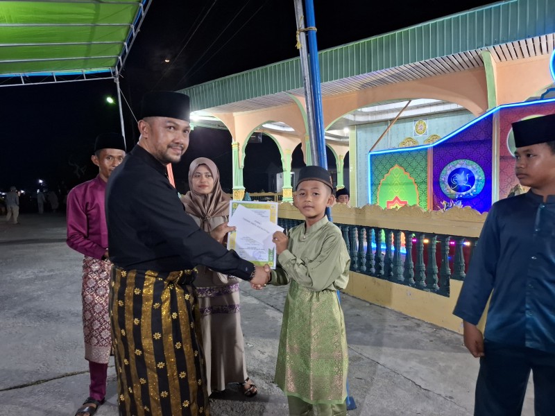 STQ Ke-XII Ditutup Camat Merbau, Lurah Teluk Belitung Target Raih Juara Umum ke Tiga Kalinya Tahun Ini