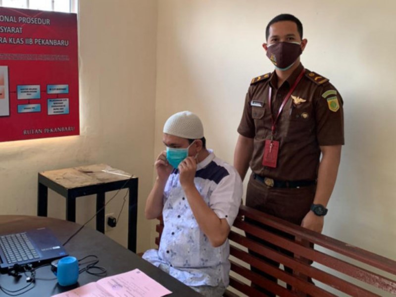 Korupsi Dana PMB-RW di Kecamatan Tenayan Raya