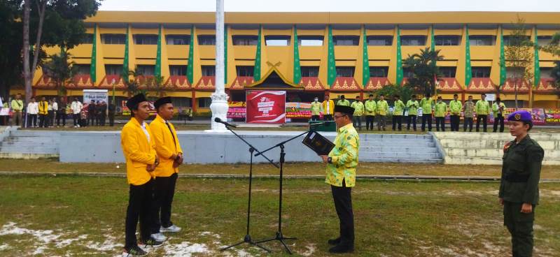 Rektor Unilak Lantik Ketua dan Wakil Ketua BEM, Ini Pesan Yang Disampaikan