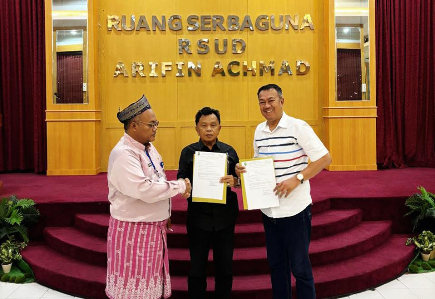 Asmar-Muzamil Selesaikan Pemeriksaan Kesehatan di RSUD Arifin Achmad, Ini Kata dr. Asrizal