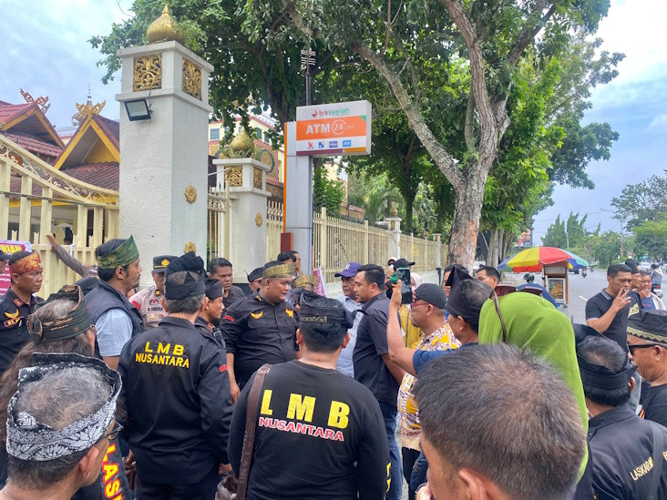 Dugaan Penyimpangan, Pemprov Riau Didesak Audit Total Pelaksanaan SPMB 2026