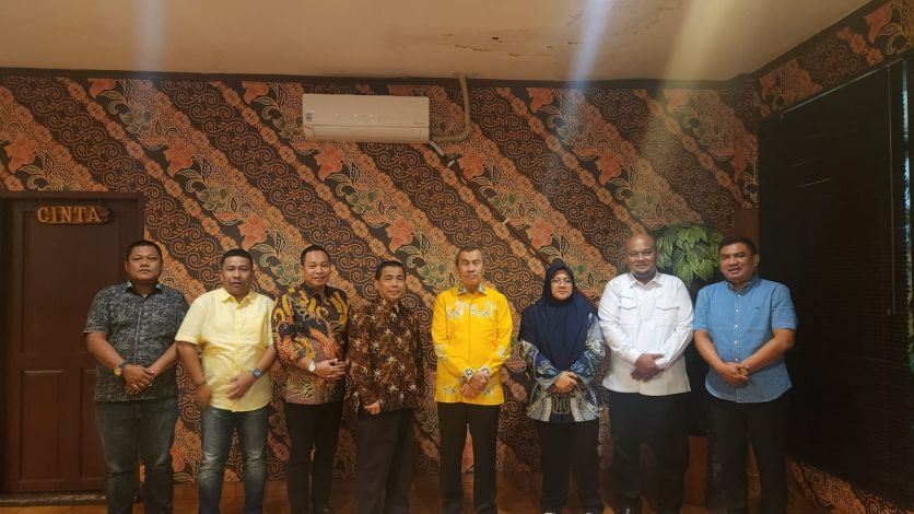 Dapat Dukungan Golkar, Dr Afni - Syamsurizal Siap Bertarung di Pilkada Siak