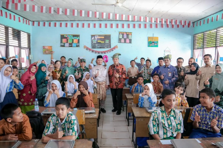 Jelang Oktober, Murid SD dan SMP Negeri di Pekanbaru Bakal Terima Seragam Gratis