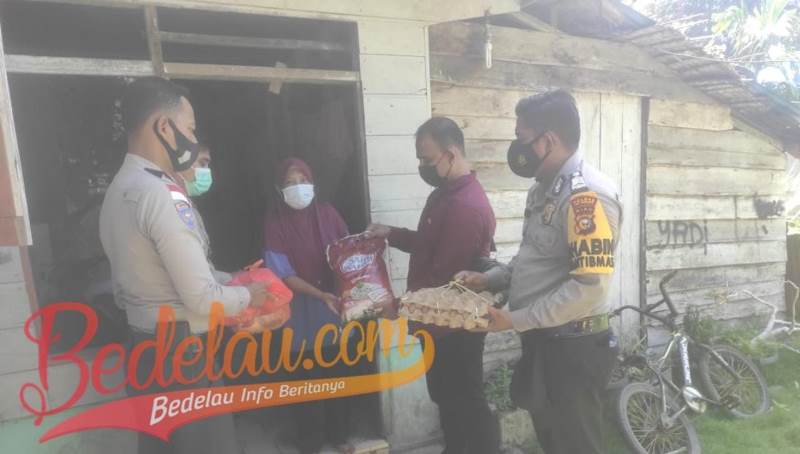 Berbagi Berkah, Cara Polsek Rangsang Barat Bantu Warga Terdampak Pandemi Covid-19
