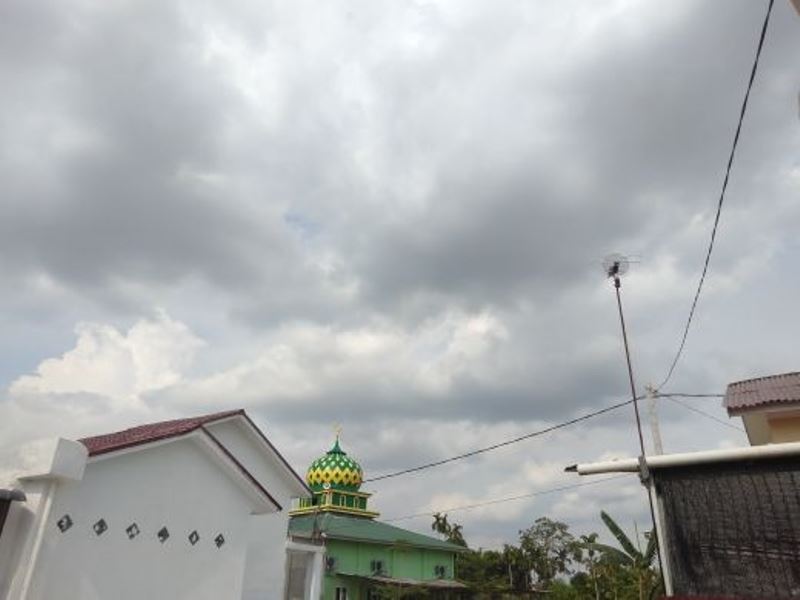 Pekanbaru Dilanda Panas Terik, Ternyata Ini Penyebabnya