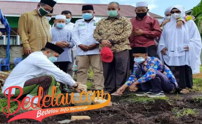 Bupati H. Muhammad Adil Lakukan Peletakan Batu Pertama Pembangunan Panti Asuhan Nafisya Selatpanjang