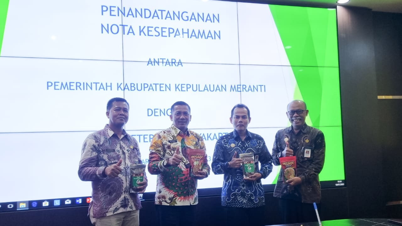 Wujudkan Meranti Cerdas dan Menjamin Kesehatan Masyarakat, Pemkab Meranti MoU dengan UNP Veteran Yogyakarta dan bersilaturahmi dengan Fakultas Kedokteran UGM