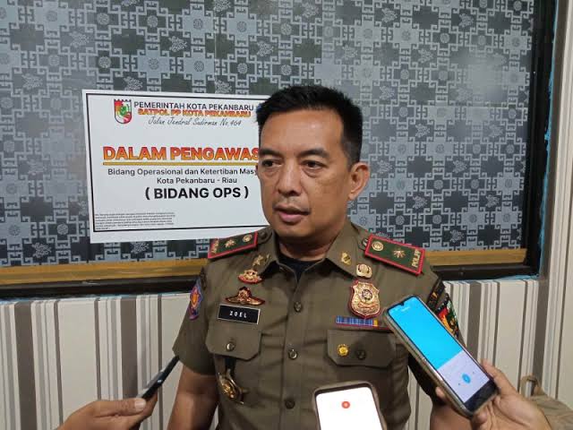 Tim Gabungan Segera Tertibkan Tiang dan Kabel FO Ilegal di Pekanbaru