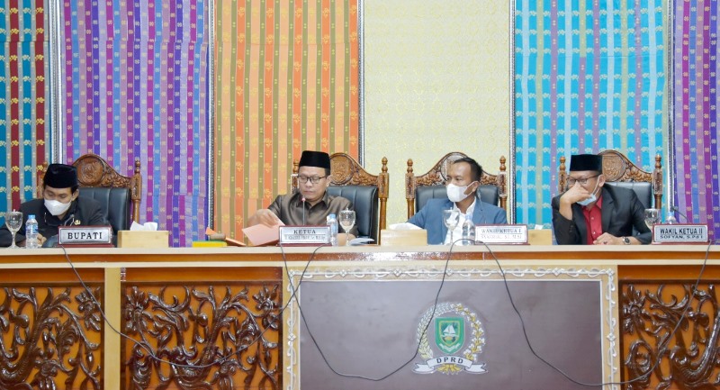 Ini Dia Pimpinan Komisi DPRD Bengkalis yang Baru Hasil Rapat Paripurna