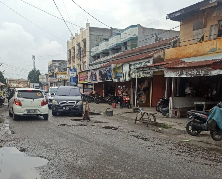 Tiap Malam Dapat Aduan Jalan Rusak, Muflihun Ngaku Keuangan Pemko Tak Baik