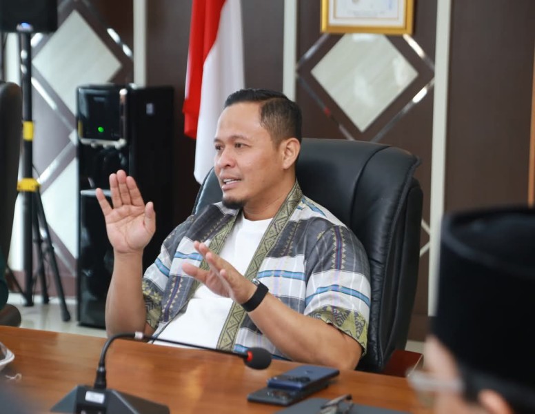 Kawasan Ditata, Pemko Pekanbaru Siapkan Tenda yang Layak Bagi Pedagang di Stadion Utama Riau