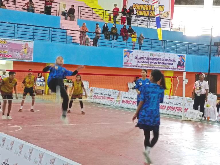 Luar Biasa, Cabor Takraw Putri Bengkalis Sumbang 3 Medali Emas