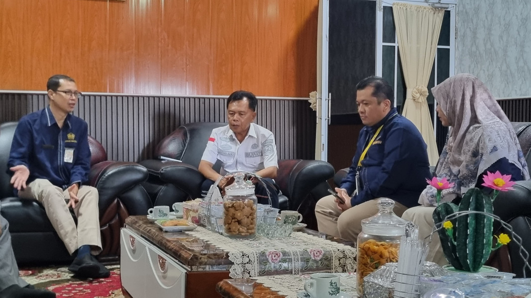 Plt Bupati Terima Kunjungan Silaturahmi Kepala KPP Pratama Bengkalis