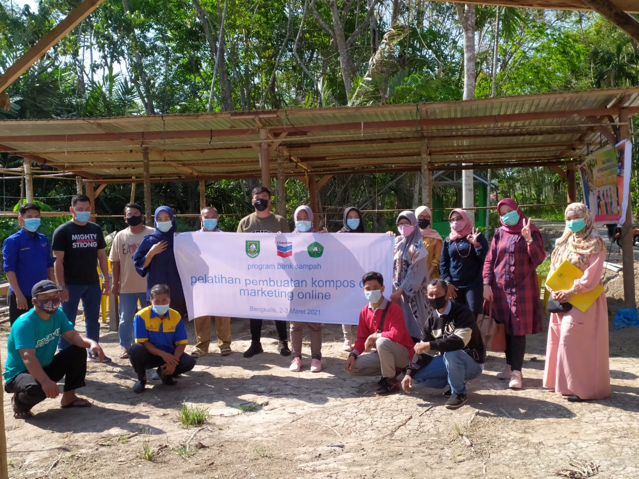 PT CPI – Unilak Gelar Pelatihan Pembuatan Kompos dan Pemasaran secara Daring bagi Bank Sampah di Kabupaten Bengkalis