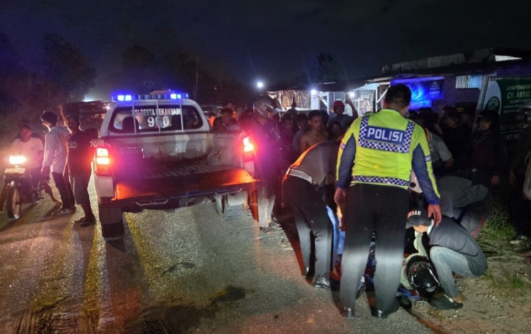 Pemotor Tewas Terlindas Dump Truck di Jalan Pesantren Pekanbaru