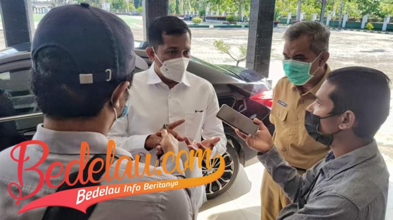 H. Muhammad Adil Beri Sinyal Tidak Ada Pemberhentian Tenaga Honorer Tamatan SMA, Tetap Bisa Bekerja