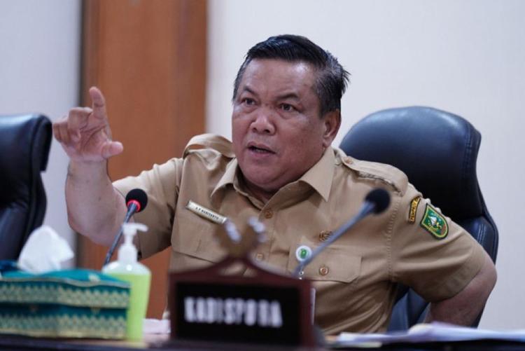 Pekanbaru dan Kuansing Disemprot Plt Gubri Gara-Gara Belum Siaga Karhutla