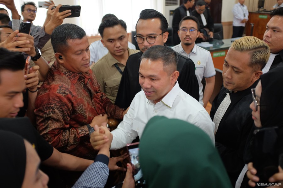 Sidang Eksepsi Abdul Wahid, Kuasa Hukum Sebut Dakwaan JPU Mengada-ada