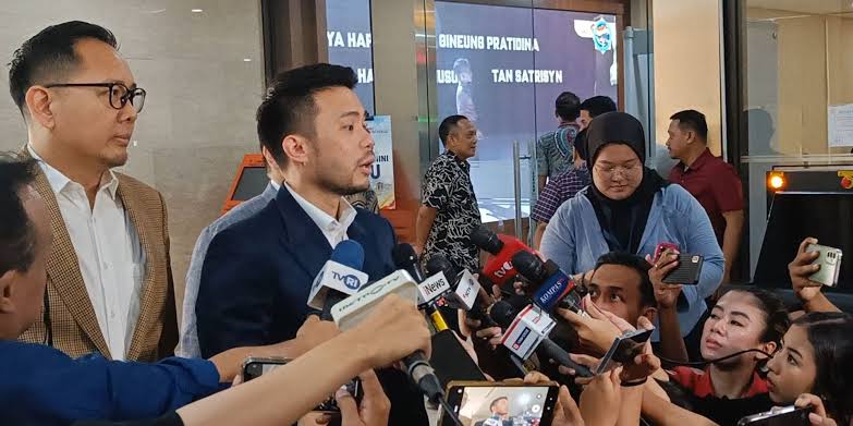 Ijazah Asli Jokowi Dibawa ke Bareskrim Polri