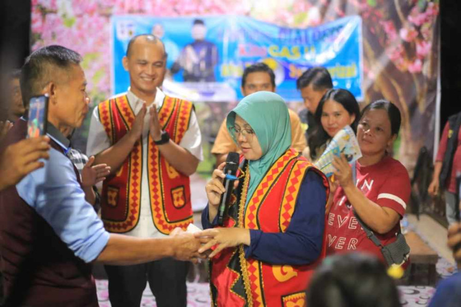 Giliran Masyarakat Nias di Minas Galang Dana untuk Bantu Afni Jadi Bupati Siak