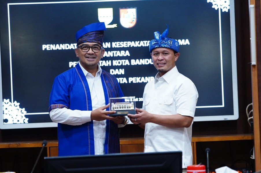 Wako Agung Teken MoU dengan Pemko Bandung Jalin Kerjasama Strategis