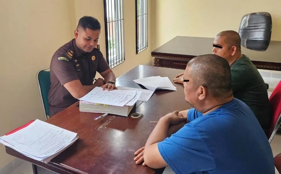 Berkas Perkara Dugaan Pemalsuan Surat Tanah Kades dan Eks Sekdes Tarai Bangun Dilimpahkan ke Kejari Kampar