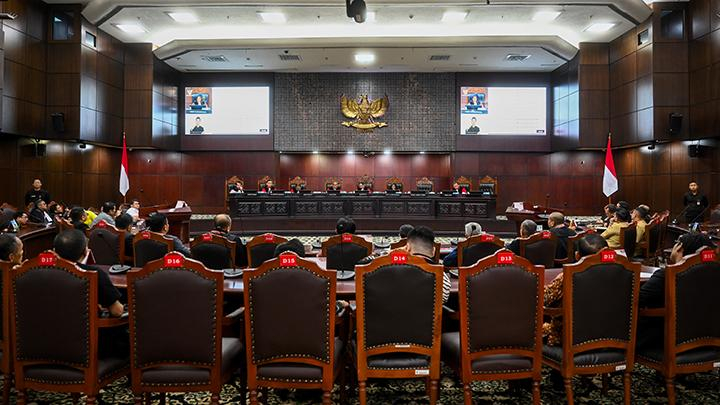 DPR Diisukan Akan Anulir Putusan MK, Pengamat: Jangan Main Gila