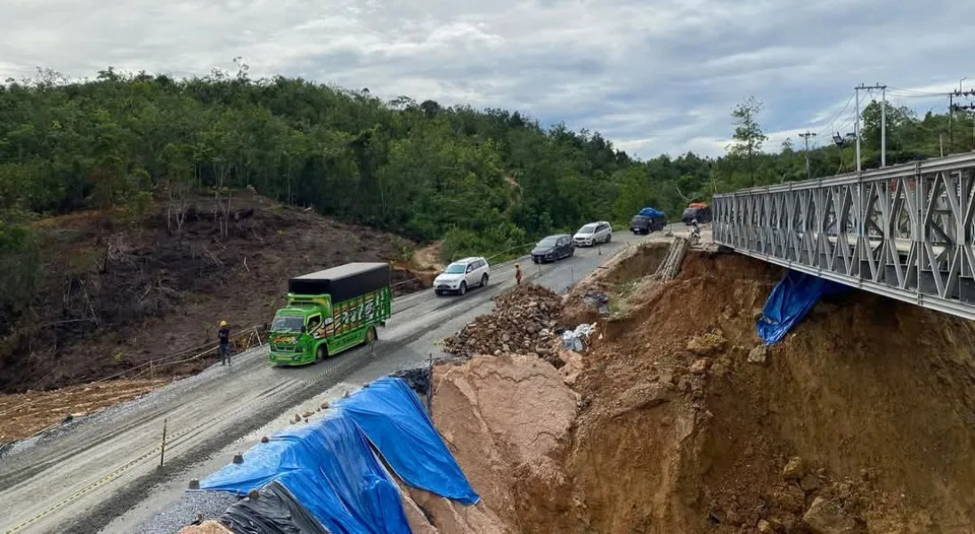 Trase Baru Jalan Amblas di Lintas Riau-Sumbar Diaspal Sebelum Nataru