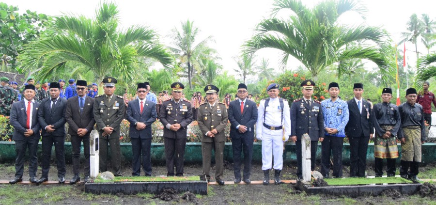 Pemkab Kepulauan Meranti Gelar Upacara Hari Pahlawan Tahun 2022