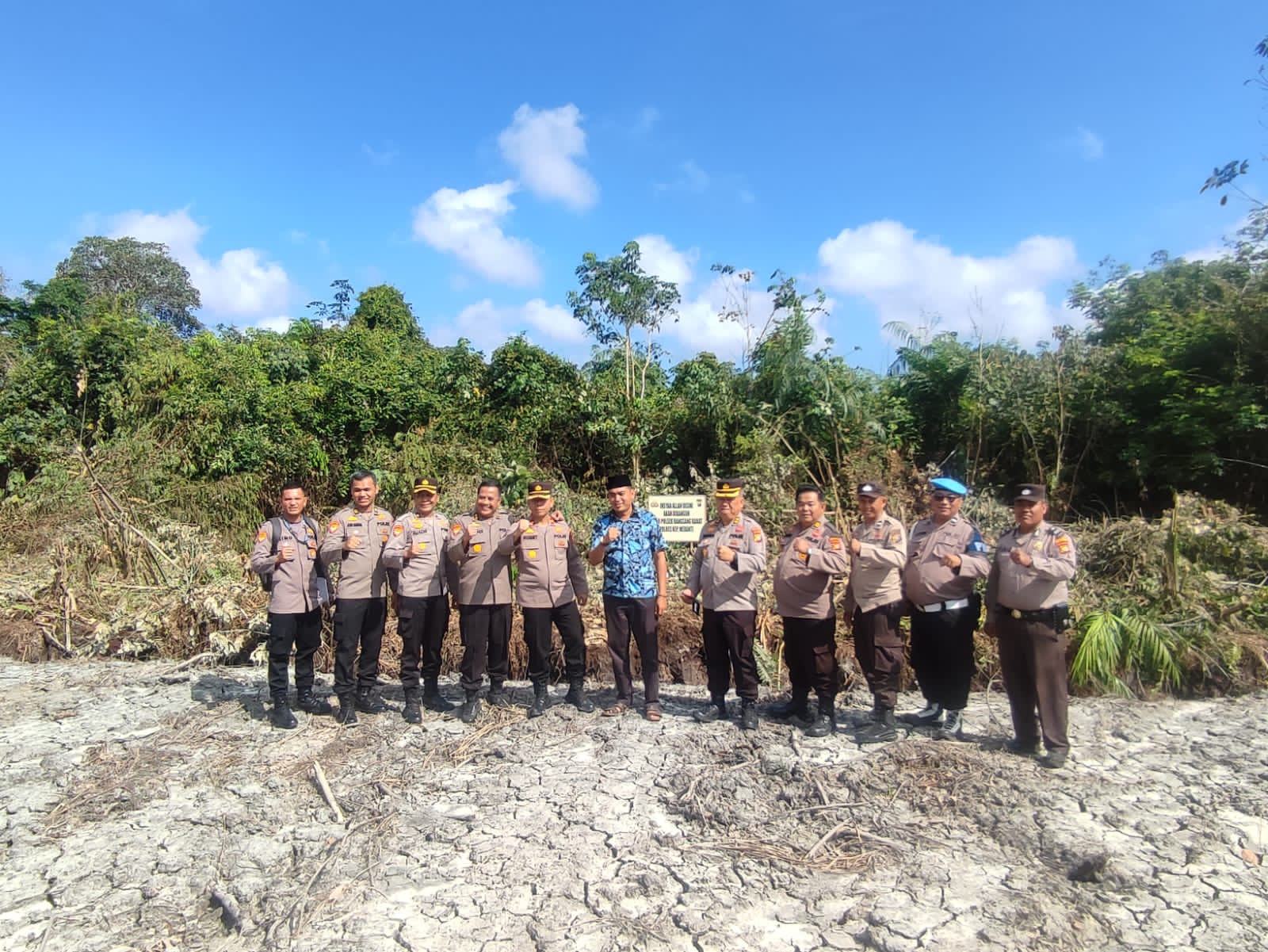 Tim Birorena Polda Riau Verifikasi dan Tinjau Lahan Usulan Pembangunan Makopolsek Rangsang Barat
