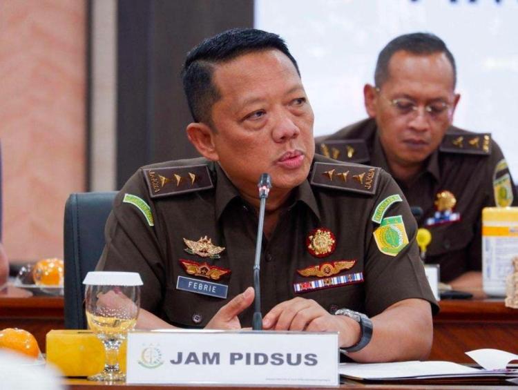Eks Jampidsus Febrie Adriansyah Ternyata Sedang Diperiksa Tim 9
