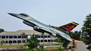 Monumen F-16 Lanud Roesmin Nurjadin Tampilkan Wajah Baru