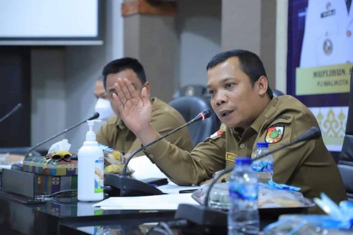 Warga Minta Pj Walikota Pekanbaru Sidak Camat: Minta Tandatangan Udah Kayak Artis