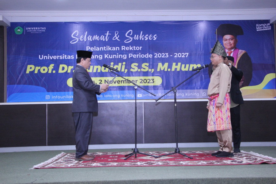 Prof Junaidi SS M Hum Rektor Unilak Periode 2023-2027