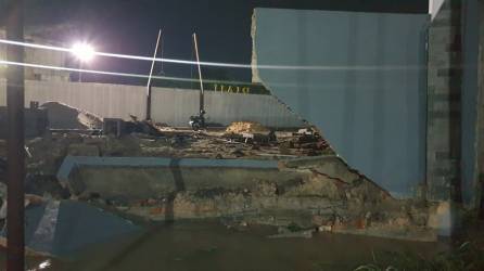 Pagar RCH Roboh, DPRD Riau Menduga Pengerjaan Tidak Sesuai Spek
