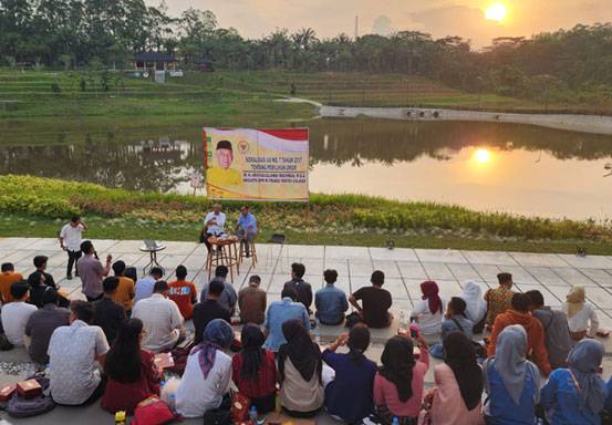 Andi Rachman Sosialisasi UU Pemilu di Ekoriparian Universitas Lancang Kuning