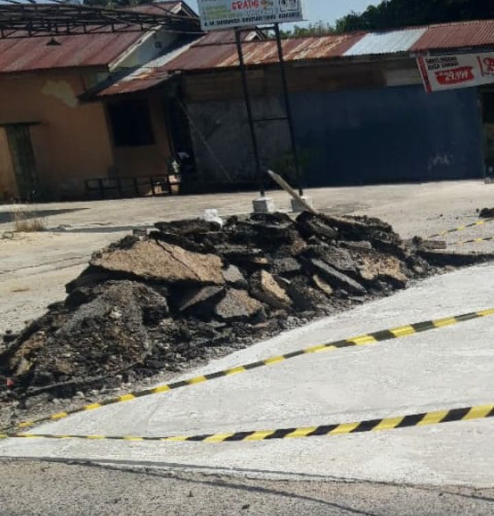 Bongkahan Aspal Pemeliharaan Jalan Dalam Pengawasan Dinas PUPR Bengkalis