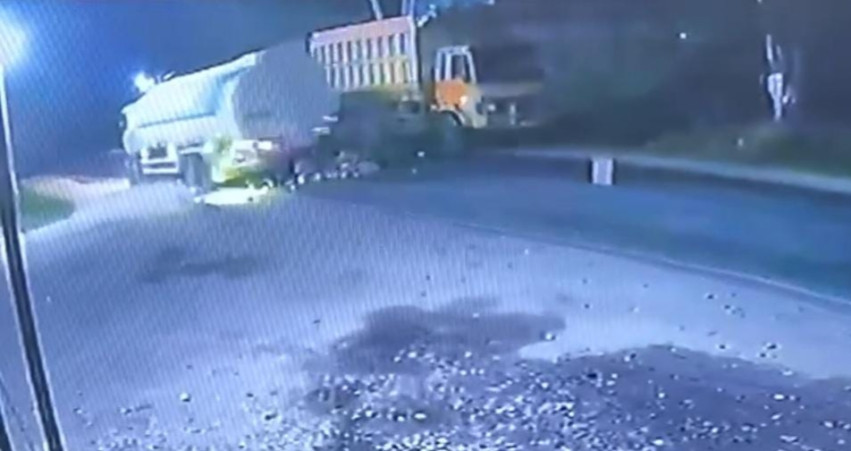 Usai Tabrak Truk Berhenti, Pengendara Motor di Kampar Tewas Terlindas Truk Tangki